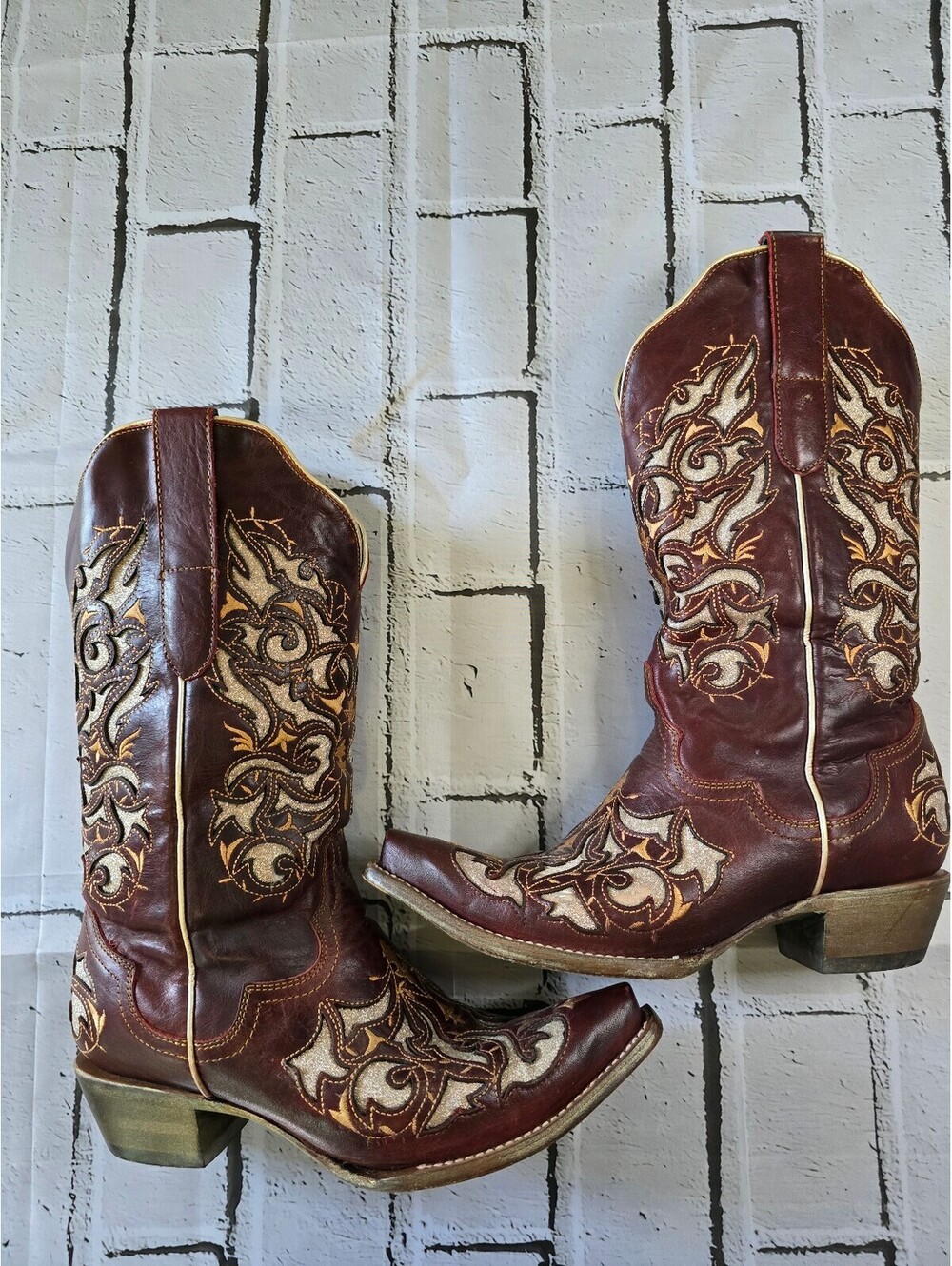 J.B. Dillon Women's 10B Leather Western Cowboy Boots Burgundy Gold Embroidered
